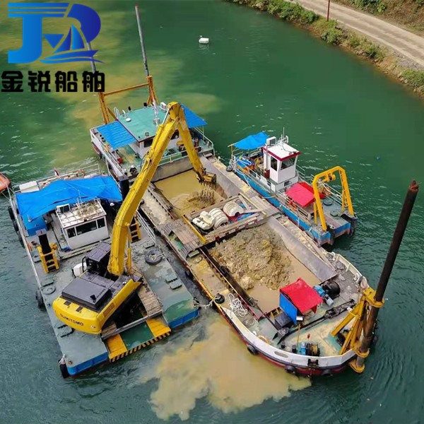 印尼POSO公司采購(gòu)?fù)跈C(jī)平臺(tái)船工作現(xiàn)場(chǎng)